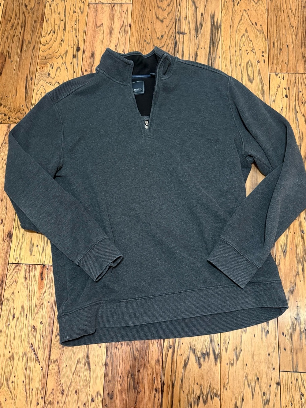 Arrow Men's Charcoal Quarter-Zip Sweater - Large